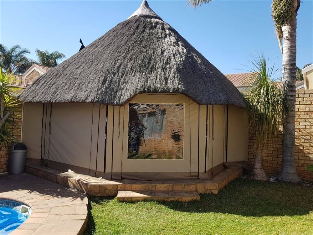 Custom outdoor blinds by Centurion Canvas
